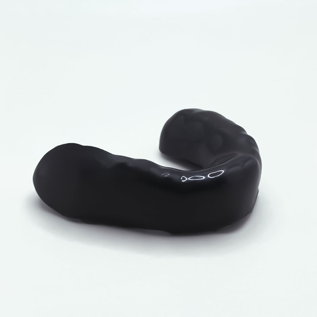 Mouth-Guard-mat-black