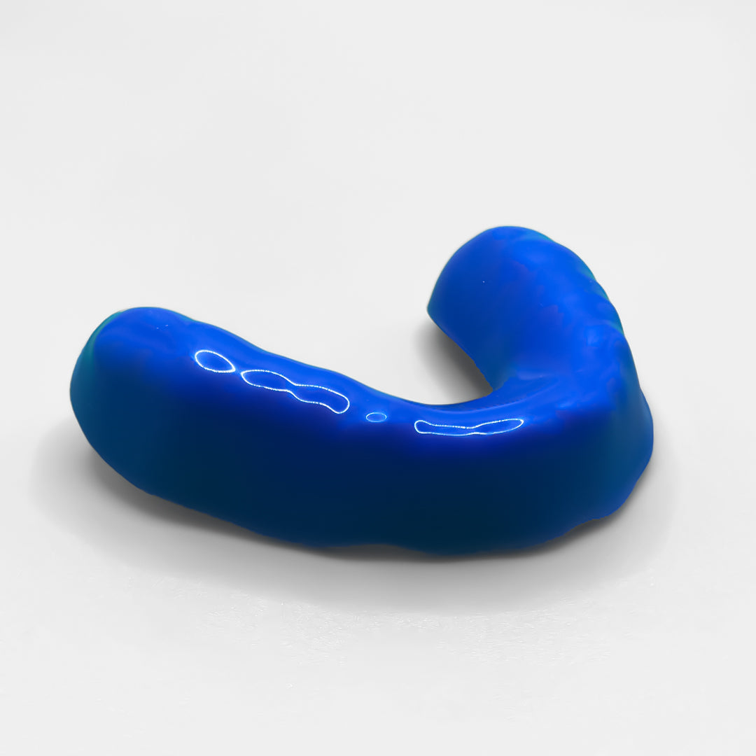 Mouth-Guard-blue