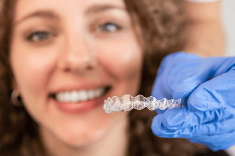 Teeth Straightening for Busy Professionals: Time-Efficient Options