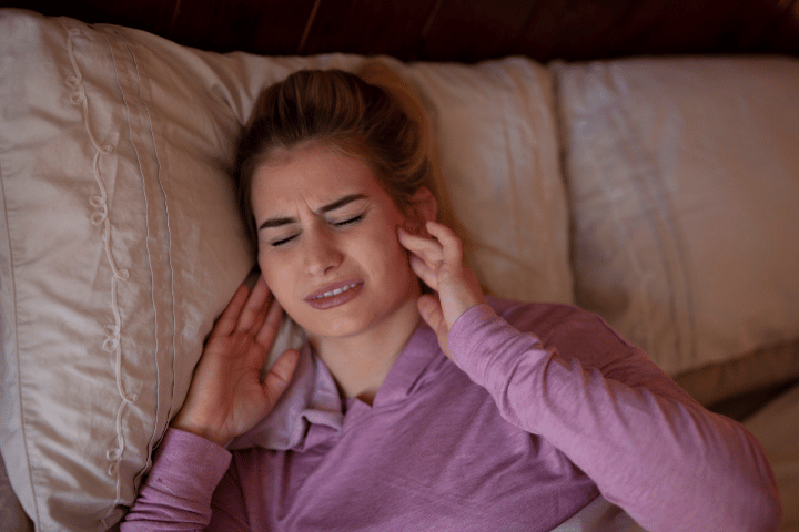 Fix bruxism with clear aligners