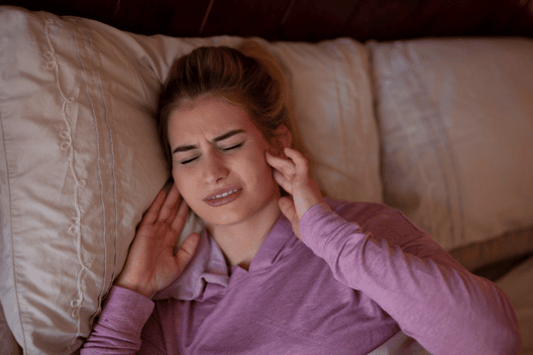 Fix bruxism with clear aligners