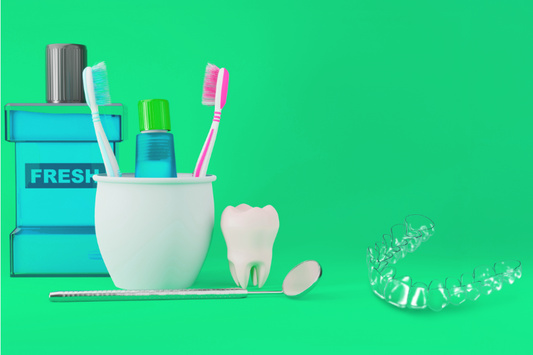 Retainer cleaning tools and retainer on the side